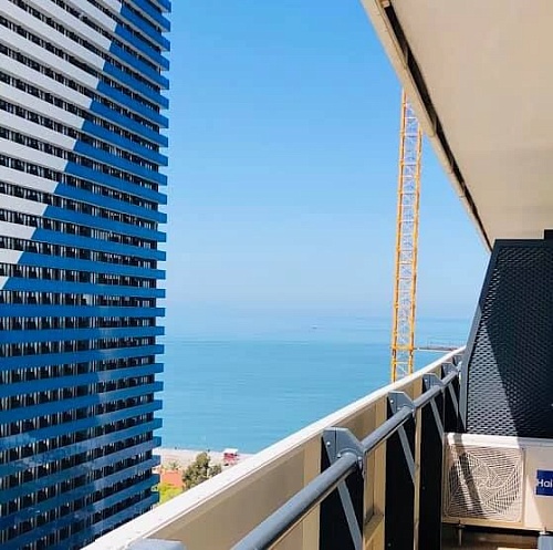 Апартаменты в Батуми, Грузия, 33 м2 фото 1