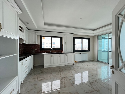 Квартира в Мерсине, Турция, 240 м2 фото 1