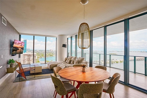 Квартира в Майами, США, 150 м2 фото 1