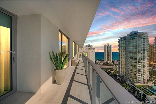 Квартира в Майами, США, 180 м2 фото 1