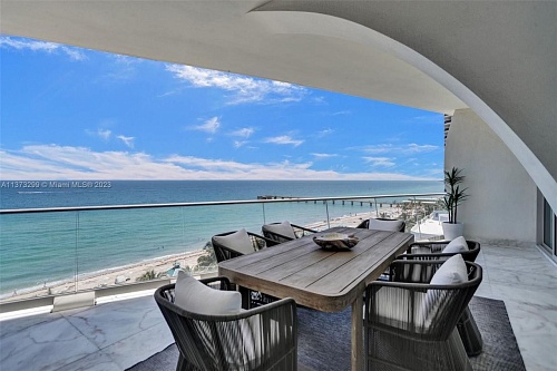 Квартира в Майами, США, 230 м2 фото 1