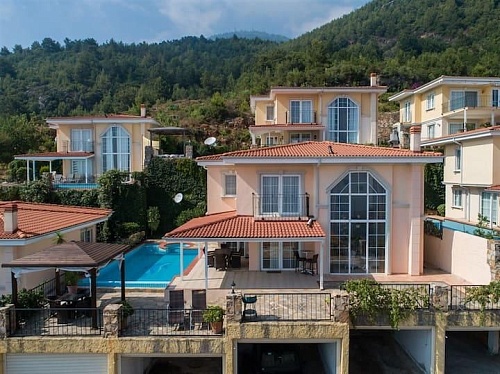Вилла в Алании, Турция, 280 м2 фото 1