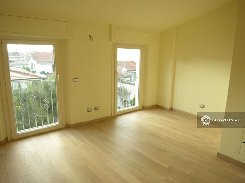Дом в Виареджо, Италия, 180 м2 фото 1