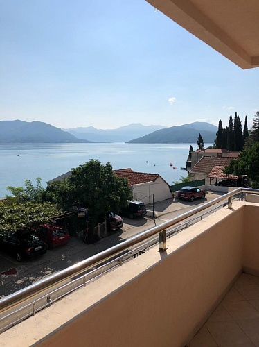 Квартира в Нивице, Черногория, 90 м2 фото 1