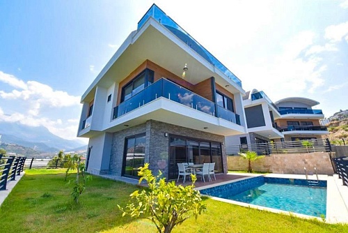 Вилла в Алании, Турция, 260 м2 фото 1