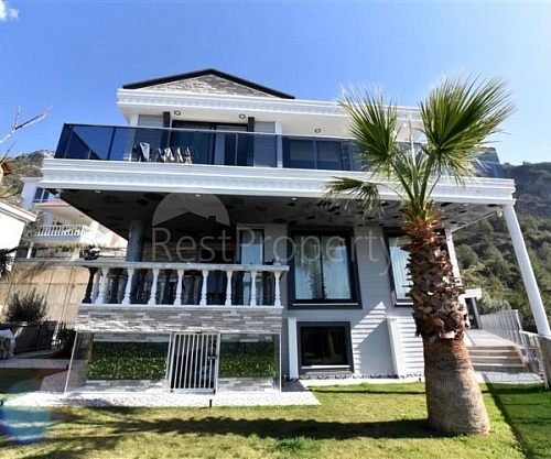 Вилла в Алании, Турция, 300 м2 фото 1