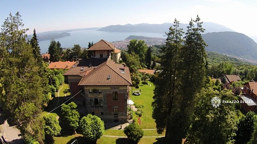 Вилла в Вербании, Италия, 720 м2 фото 1