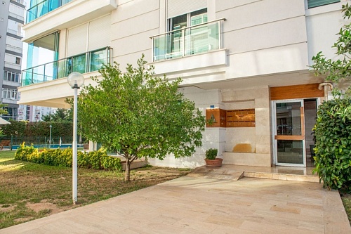 Квартира в Анталии, Турция, 230 м2 фото 1