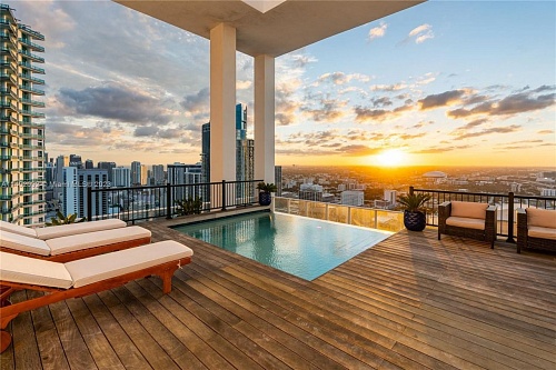 Пентхаус в Майами, США, 240 м2 фото 1