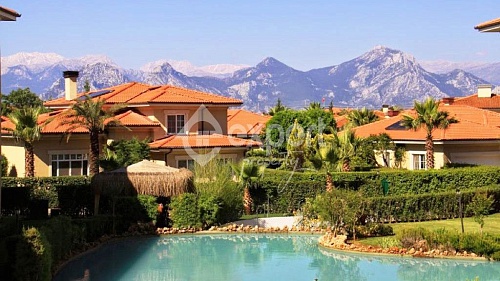 Вилла в Анталии, Турция, 455 м2 фото 1