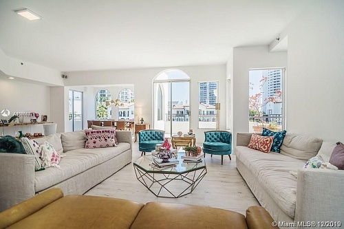 Пентхаус в Майами, США, 400 м2 фото 1