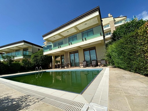 Вилла в Алании, Турция, 180 м2 фото 1