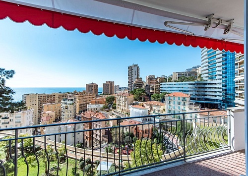 Апартаменты в Сен-Романе, Монако, 90 м2 фото 1