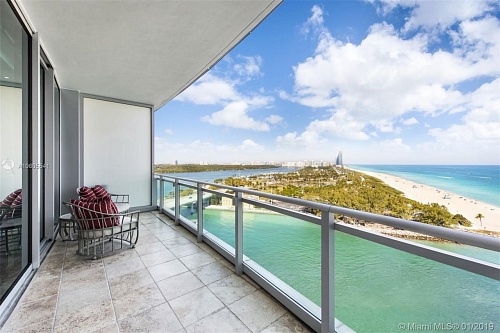 Квартира в Майами, США, 290 м2 фото 1