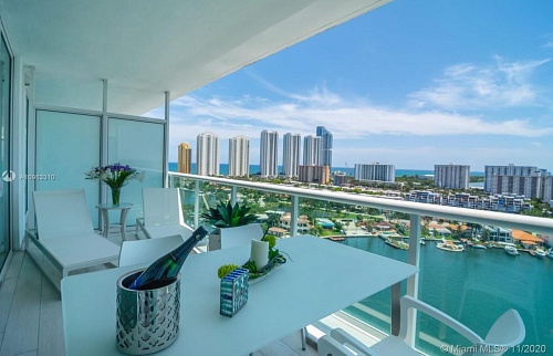 Квартира в Майами, США, 150 м2 фото 1