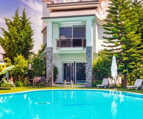 Вилла в Анталии, Турция, 250 м2 фото 1