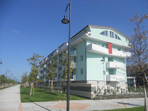 Апартаменты в Пескаре, Италия, 80 м2 фото 1
