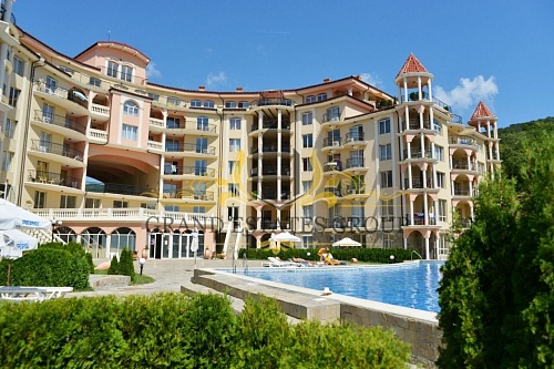 Апартаменты в Елените, Болгария, 74 м2 фото 1