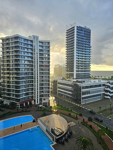 Апартаменты в Батуми, Грузия, 75 м2 фото 1