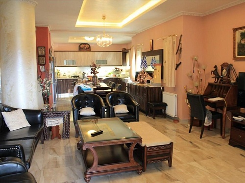 Дом в Афинах, Греция, 300 м2 фото 1