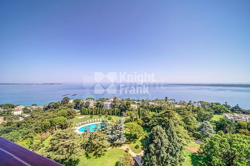 Апартаменты в Каннах, Франция, 183 м2 фото 1