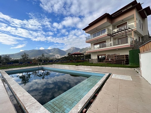 Вилла в Алании, Турция, 480 м2 фото 1