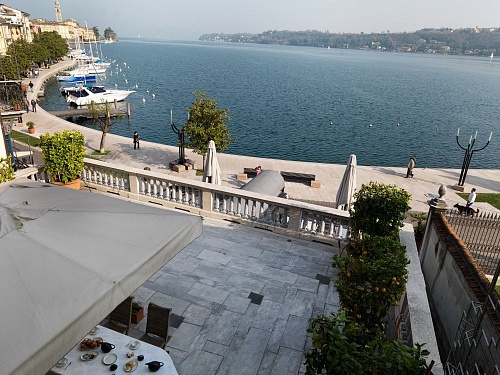Апартаменты у озера Гарда, Италия, 600 м2 фото 1