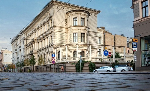 Дом в Риге, Латвия, 4 695 м2 фото 1