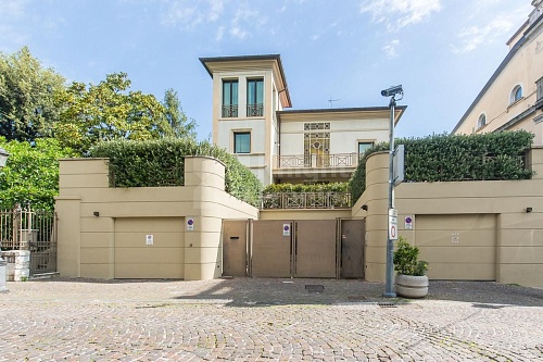 Вилла Сарцана, Италия, 640 м2 фото 1