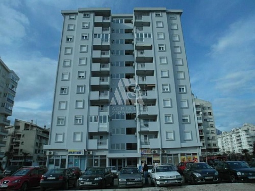 Квартира в Баре, Черногория, 47 м2 фото 1