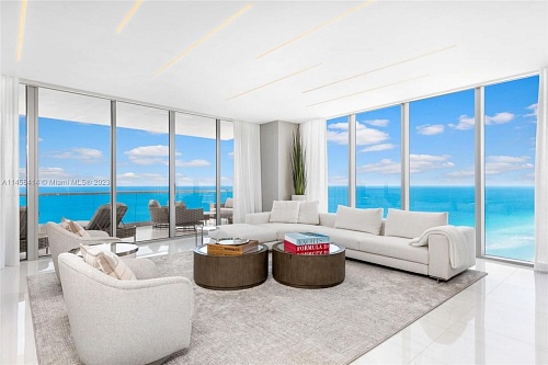 Квартира в Майами, США, 330 м2 фото 1