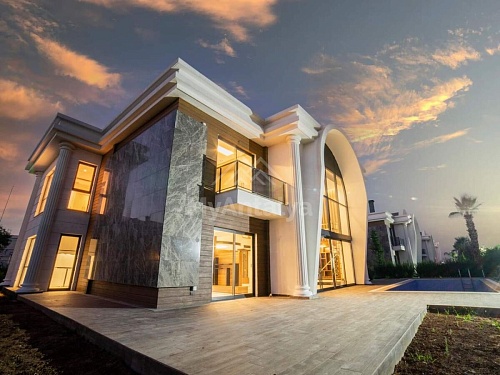 Вилла в Анталии, Турция, 550 м2 фото 1