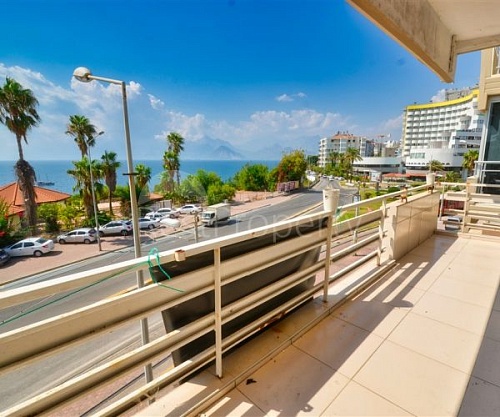 Квартира в Анталии, Турция, 150 м2 фото 1