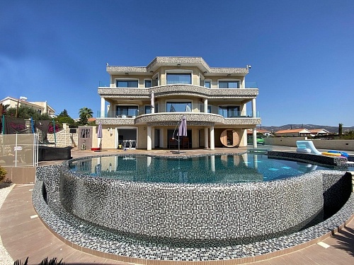 Вилла в Пафосе, Кипр, 550 м2 фото 1