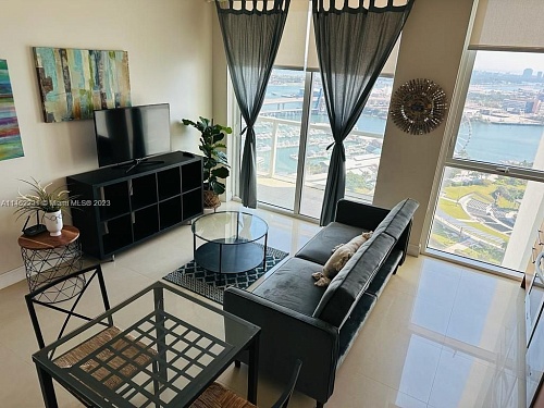 Квартира в Майами, США, 60 м2 фото 1