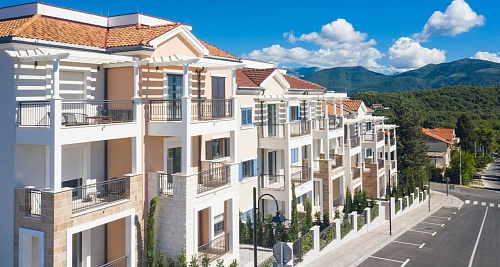 Апартаменты в Тивате, Черногория, 86 м2 фото 1