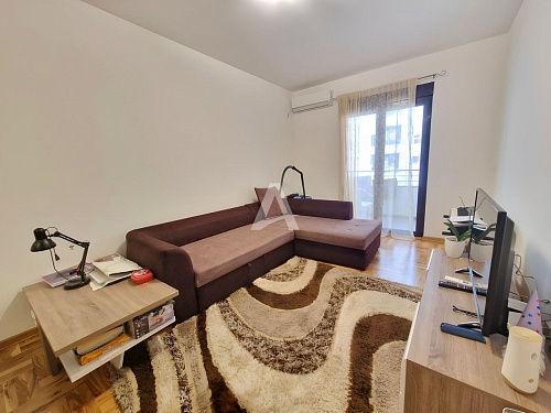 Апартаменты в Бечичи, Черногория, 49 м2 фото 1