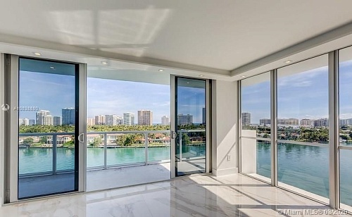 Пентхаус в Майами, США, 310 м2 фото 1