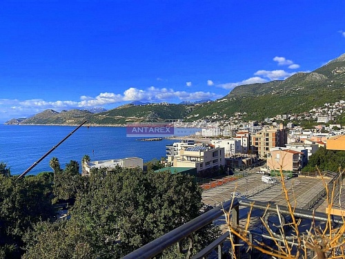 Апартаменты в Добра Воде, Черногория, 222 м2 фото 1