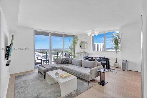 Квартира в Майами, США, 90 м2 фото 1