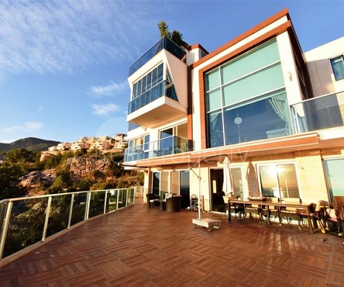 Вилла в Алании, Турция, 270 м2 фото 1