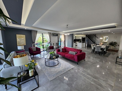 Квартира в Алании, Турция, 275 м2 фото 1
